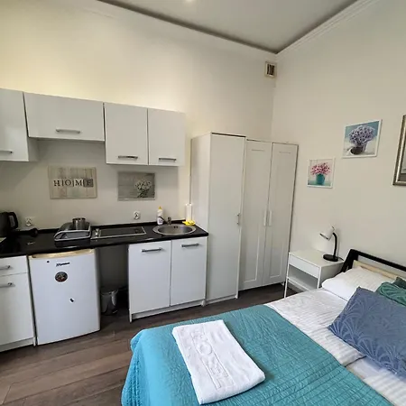 Elegant Foksal Bis Apartment