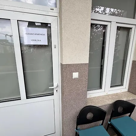 Elegant Foksal Bis Warschau