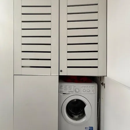 Elegant Foksal Bis Warschau